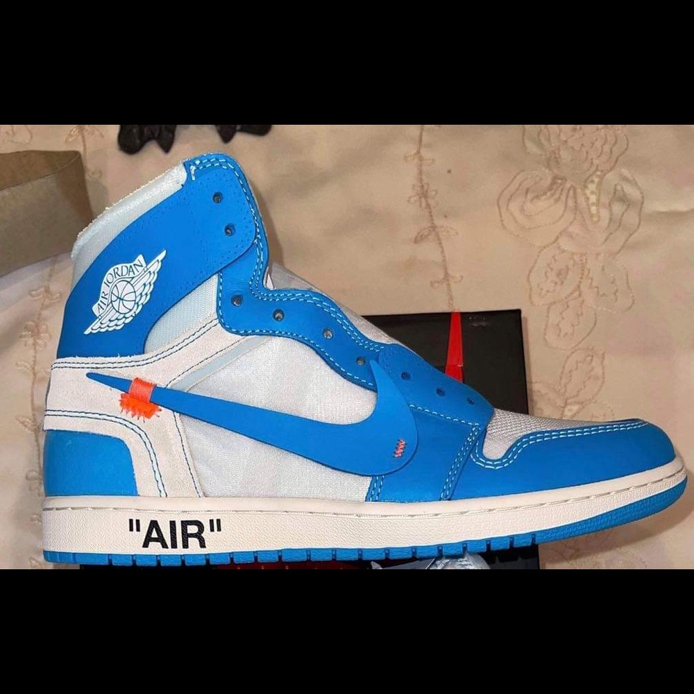 OFF-WHITE JORDAN UNC